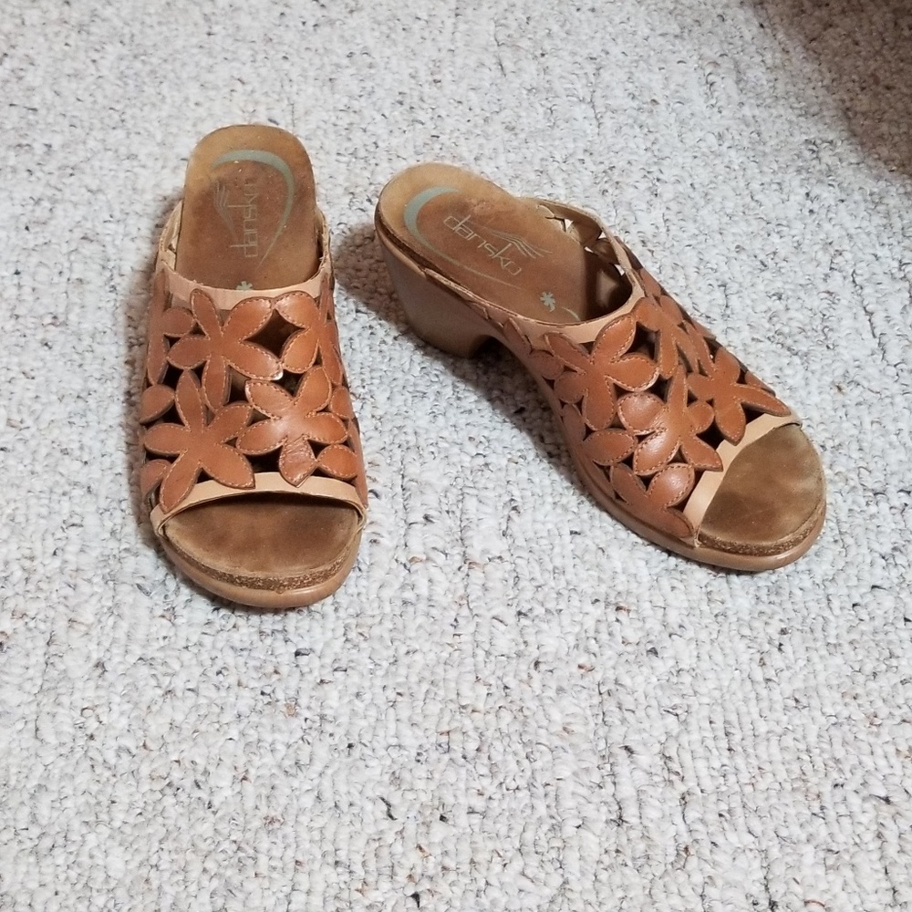 👡Fun comfy shoes